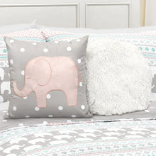 Load image into Gallery viewer, ELIE REVERSIBLE QUILT SET WITH PINK/TURQUOISE ELEPHANT STRIPED MOTIF
